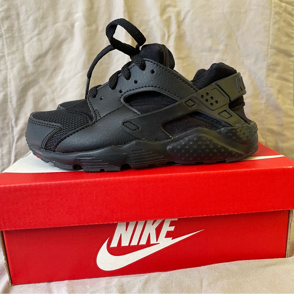 NIKE HUARACHE RUN (PS) BLACK KIDS SNEAKER , NEVER WORN